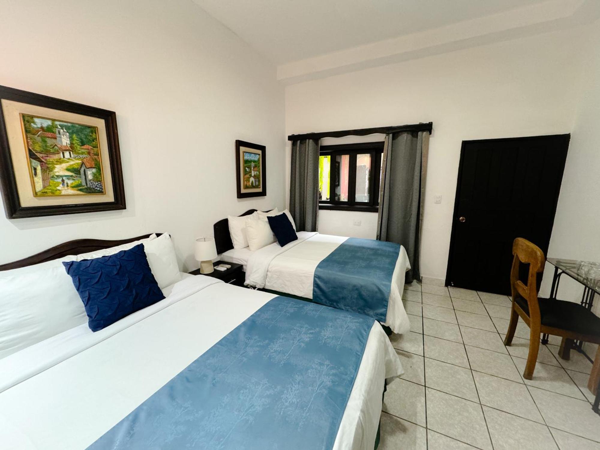 Hotel Camino Maya Copan Ruinas Exterior photo