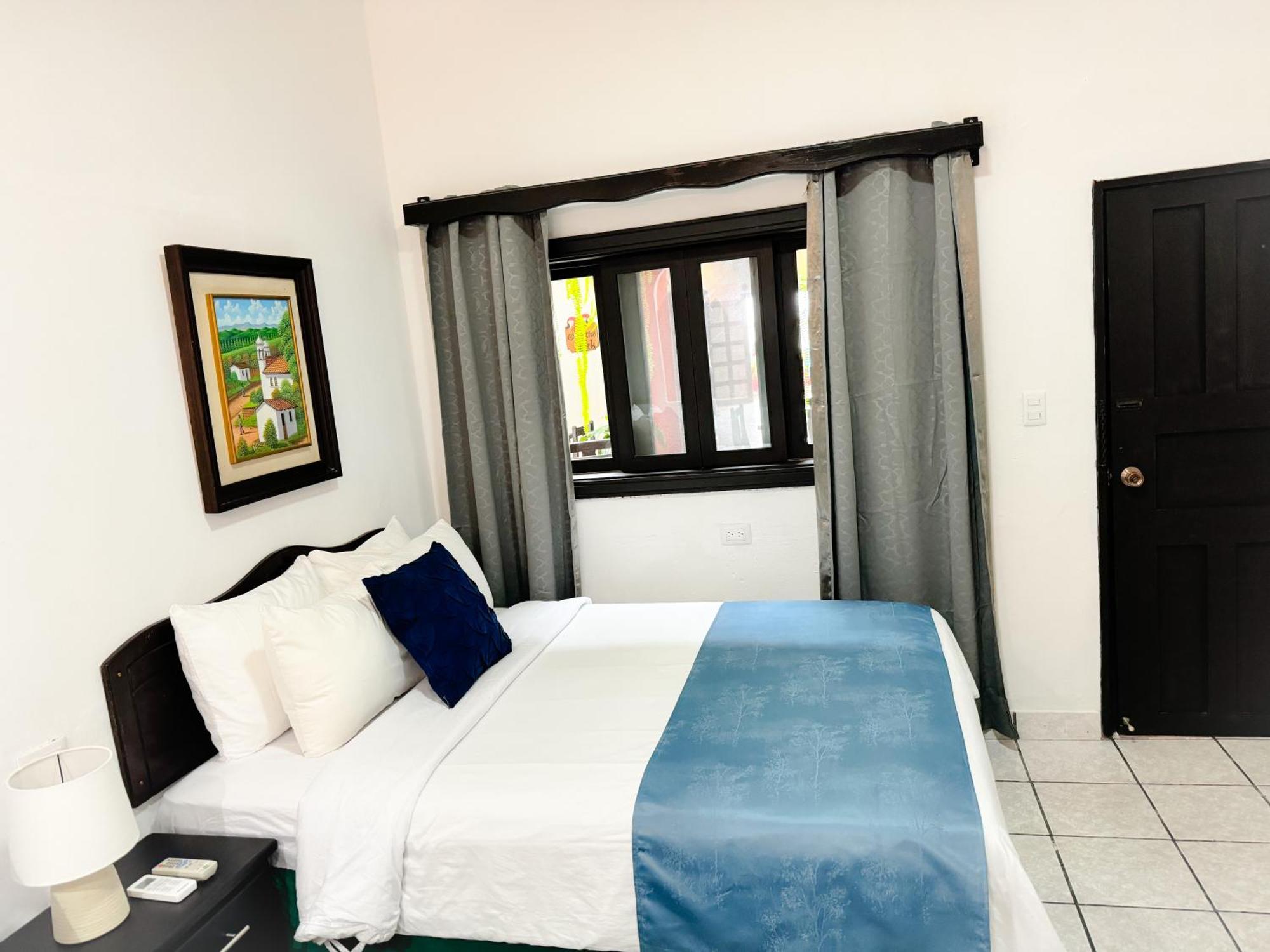 Hotel Camino Maya Copan Ruinas Exterior photo